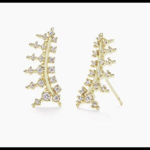 Kendra Scott NWT Laurie Ear Climbers In Gold